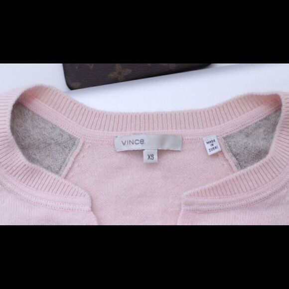 CASHMERE Vince sweater. - Picture 3 of 5